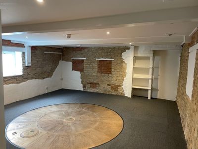 Property Image for Unit 10 & 11, Eagle Industrial Estate, Witney, Oxfordshire, OX28 4DP