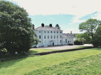 Property Image for Somerford Hall, Somerford, Brewood, Stafford, Staffordshire, ST19 9DQ