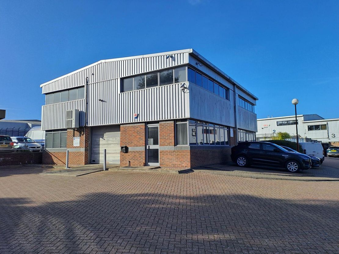 Canterbury House, 11 Wedgwood Court, Wedgwood Way, Stevenage, Hertfordshire, SG1 4QR