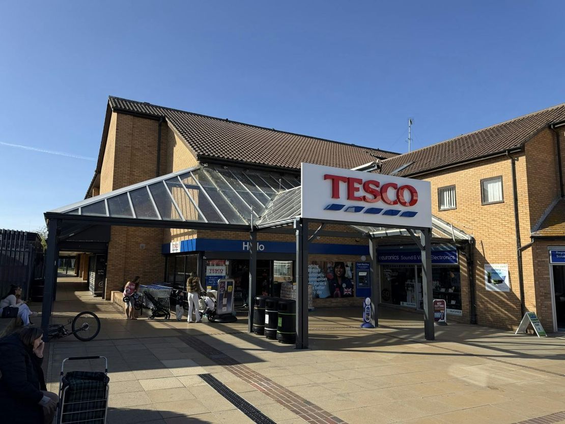 Units 10 & 11 Triangle Shopping Centre, Frinton-on-Sea, CO13 0AU