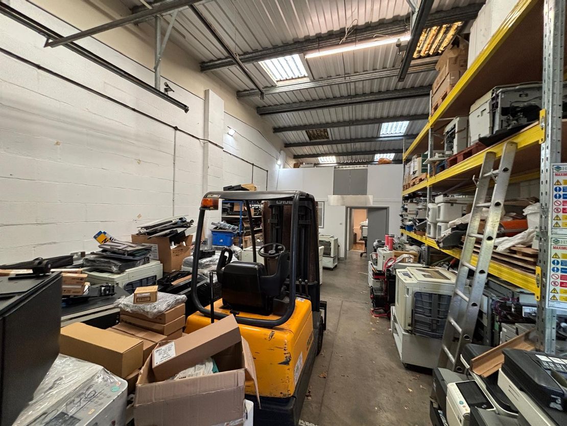 Unit 15 Test Valley Business Centre, Test Lane, Nursling, Southampton, Hampshire, SO16 9JW