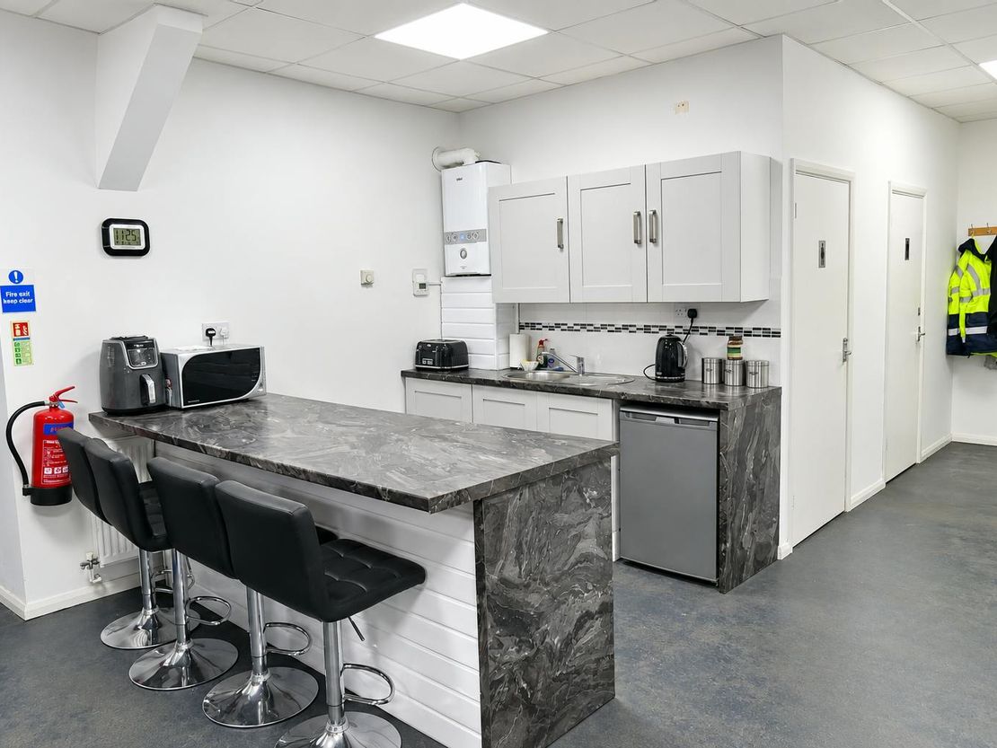 Unit 3 Millbrook Business Park, Hoe Lane, Nazeing, EN9 2RJ