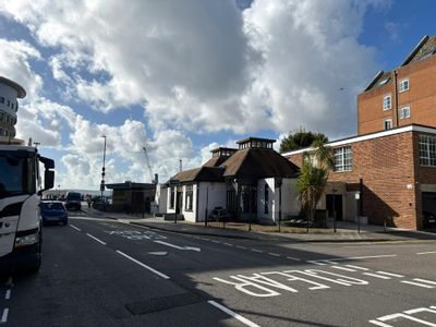 Property Image for 1 Old Orchard, Poole, BH15 1SD
