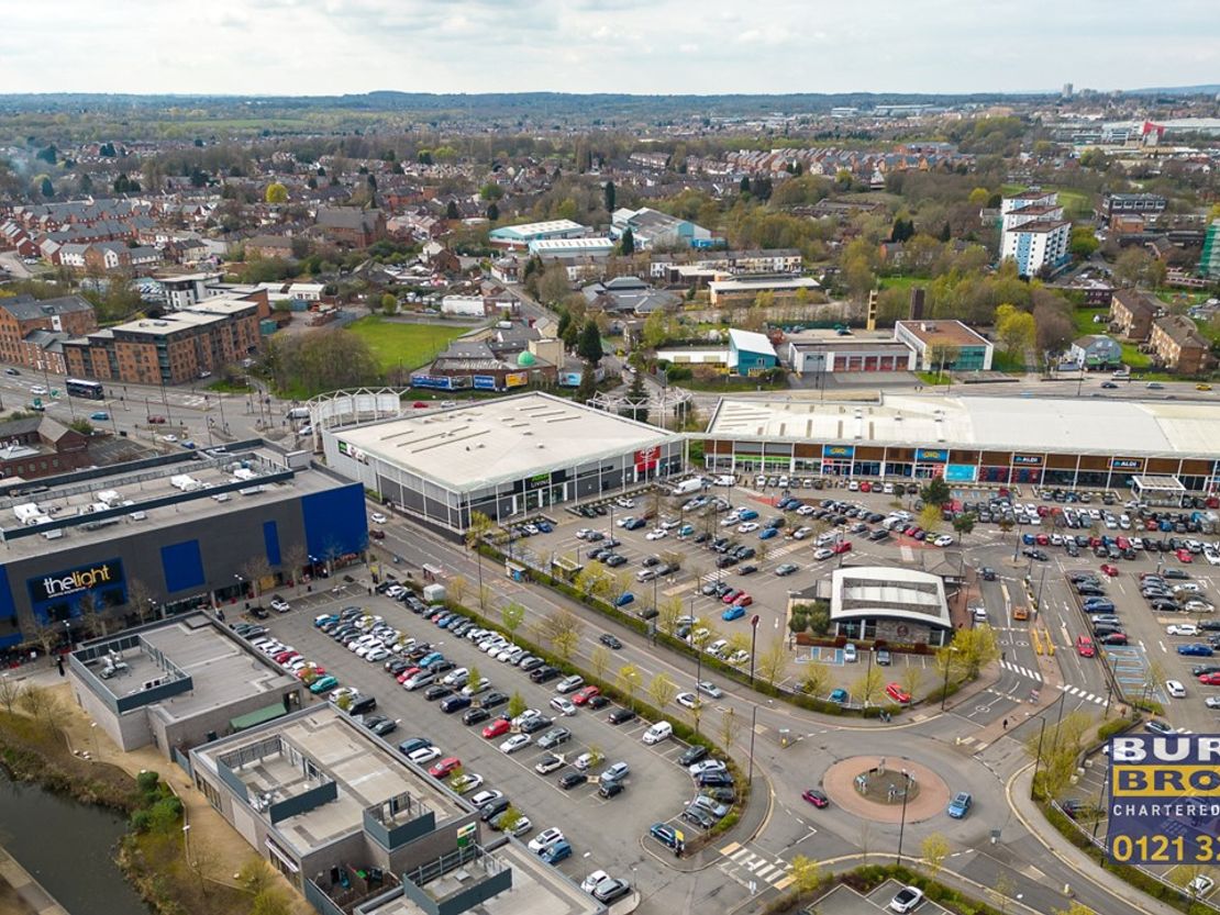 Unit 7A, Waterfront Leisure Park, Wolverhampton Street, Walsall, West Midlands, WS2 8DH