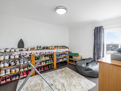 Property Image for Wide Bargate, Boston