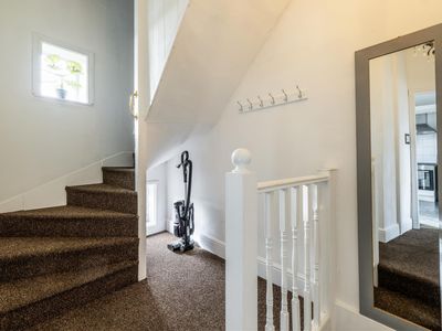 Property Image for Wide Bargate, Boston