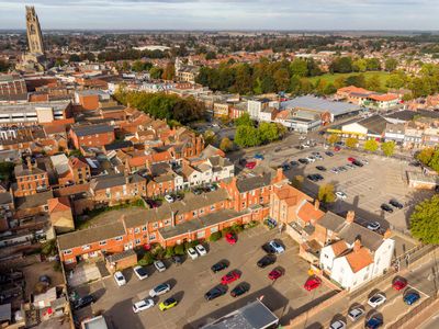 Property Image for Wide Bargate, Boston