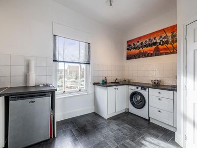Property Image for Wide Bargate, Boston