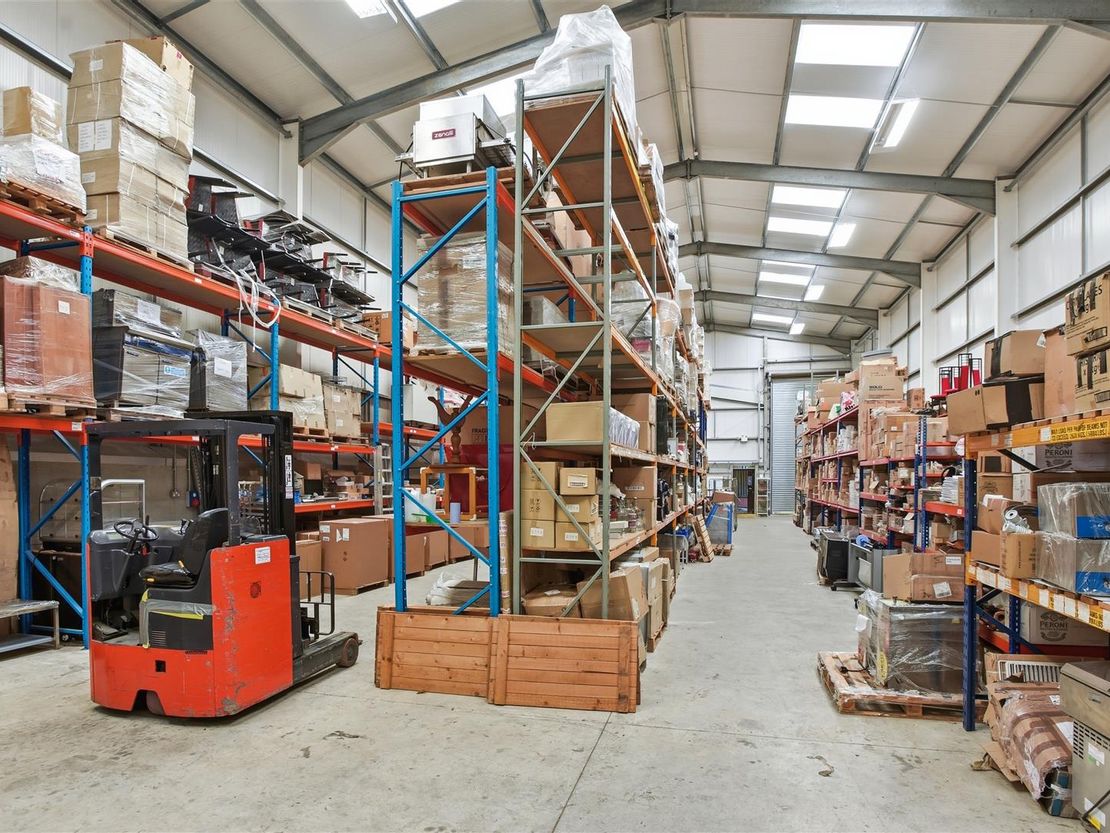 Long Marston, Stratford Upon Avon CV37 8RP