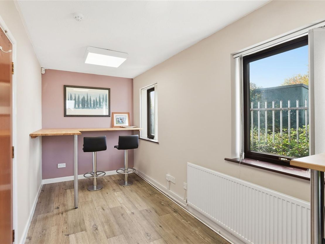 Long Marston, Stratford Upon Avon CV37 8RP