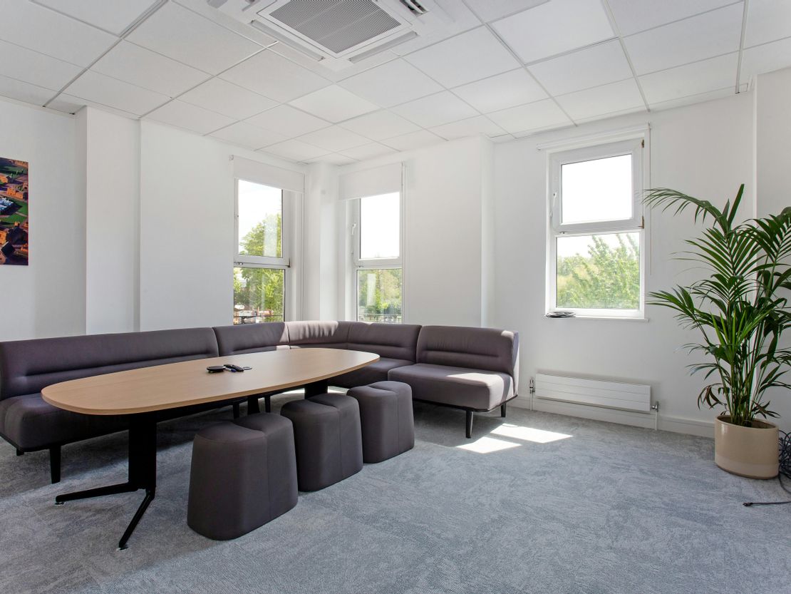 Gostrey House, Union Road, Farnham, GU9 7PT