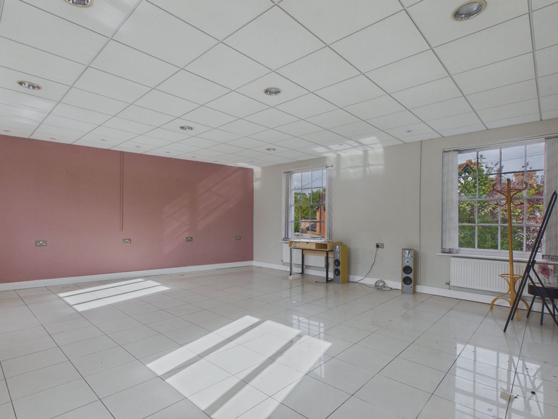 Olympus House, A41 Bolesworth, High Street, Tattenhall, Chester, Cheshire, CH3 9PX