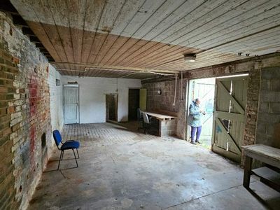 Property Image for 16 Seabeach Lane, Eastbourne, BN22 7NZ