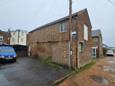 Property Image for 16 Seabeach Lane, Eastbourne, BN22 7NZ