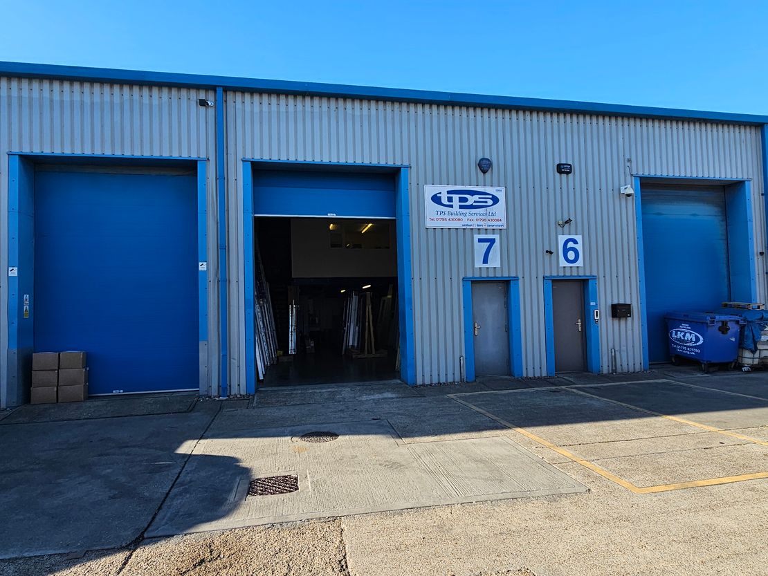 Unit 7, Fairway Business Park, Castle Road, Eurolink, Sittingbourne, Kent, ME10 3FB
