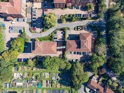 Property Image for Oakdale And High Beech, Broadfield Park, Brighton Road, Crawley, West Sussex, RH11 9RT