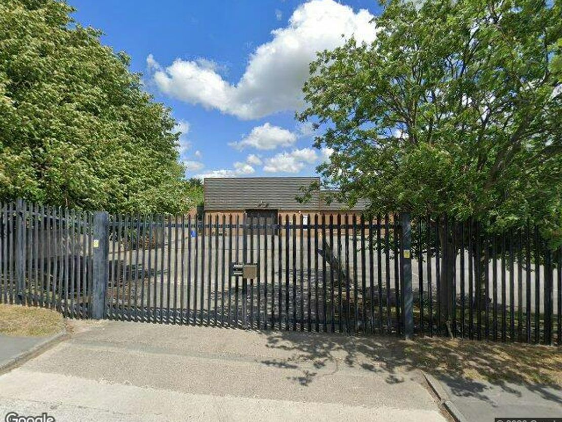 Total Park Leeds, Sandleas Way, Junction 46 M1, Leeds, LS15 8ST
