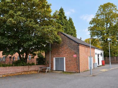 Property Image for Alsager Arms / Saxon Court, 4 Sandbach Road South, Alsager, Cheshire, ST7 2LU