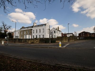 Property Image for Worth Corner Business Centre, Turners Hill Road, Pound Hill, Crawley, West Sussex, RH10 7SL