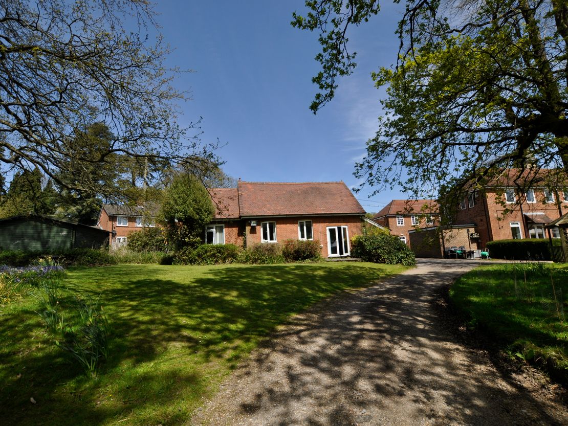 The Hub, Roffey Park Institute, Forest Road, Horsham, West Sussex, RH12 4TB