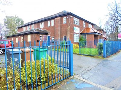 Property Image for 127 woodhouse lane, wythenshawe, m22 9nw
