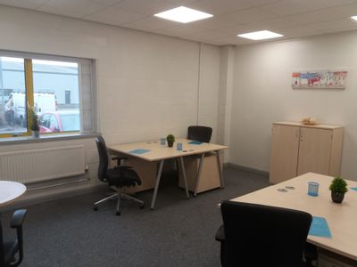 Property Image for Flexspace Business Units, A494 A55 Zone 1 North Wales A483, Welsh Road, Deeside Industrial Estate, Deeside, Flintshire, CH5 2JZ