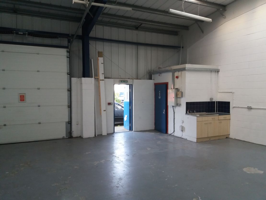 Flexspace Business Units, M53, North Road, Pioneer Business Park, Ellesmere Port, Cheshire, CH65 1BW