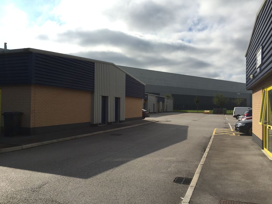 Flexspace Business Units, M53, North Road, Pioneer Business Park, Ellesmere Port, Cheshire, CH65 1BW
