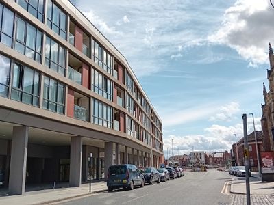 Property Image for King William House, Market Place, Hull, East Riding Of Yorkshire, HU1 1RS