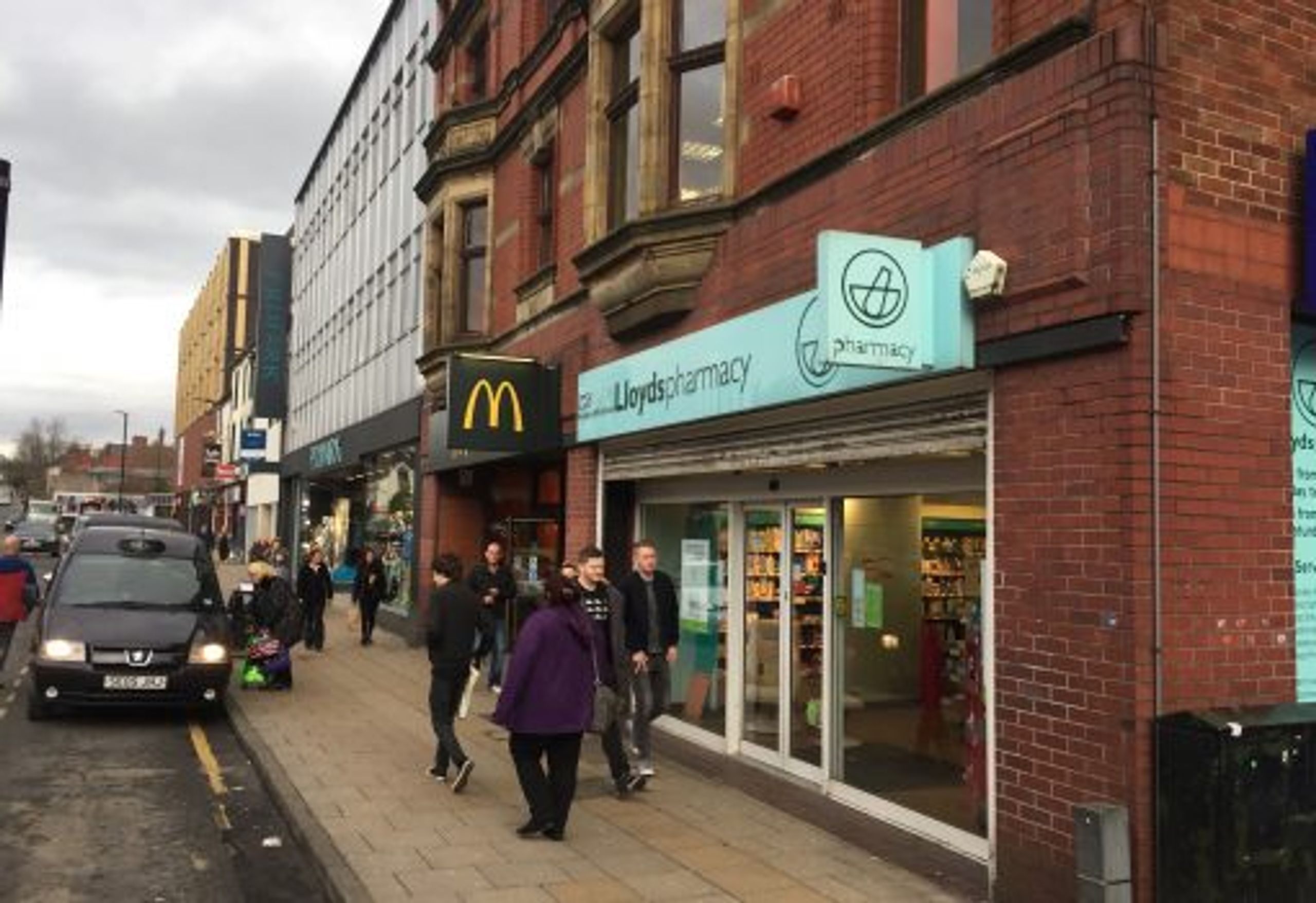 To Let 41 Standishgate, Wigan WN1 1UP, UK PropList