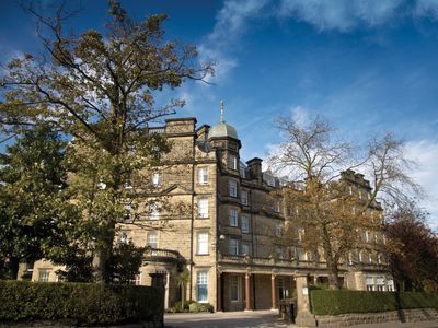 Property Image for Windsor House, Cornwall Road, Harrogate, North Yorkshire, HG1 2PW