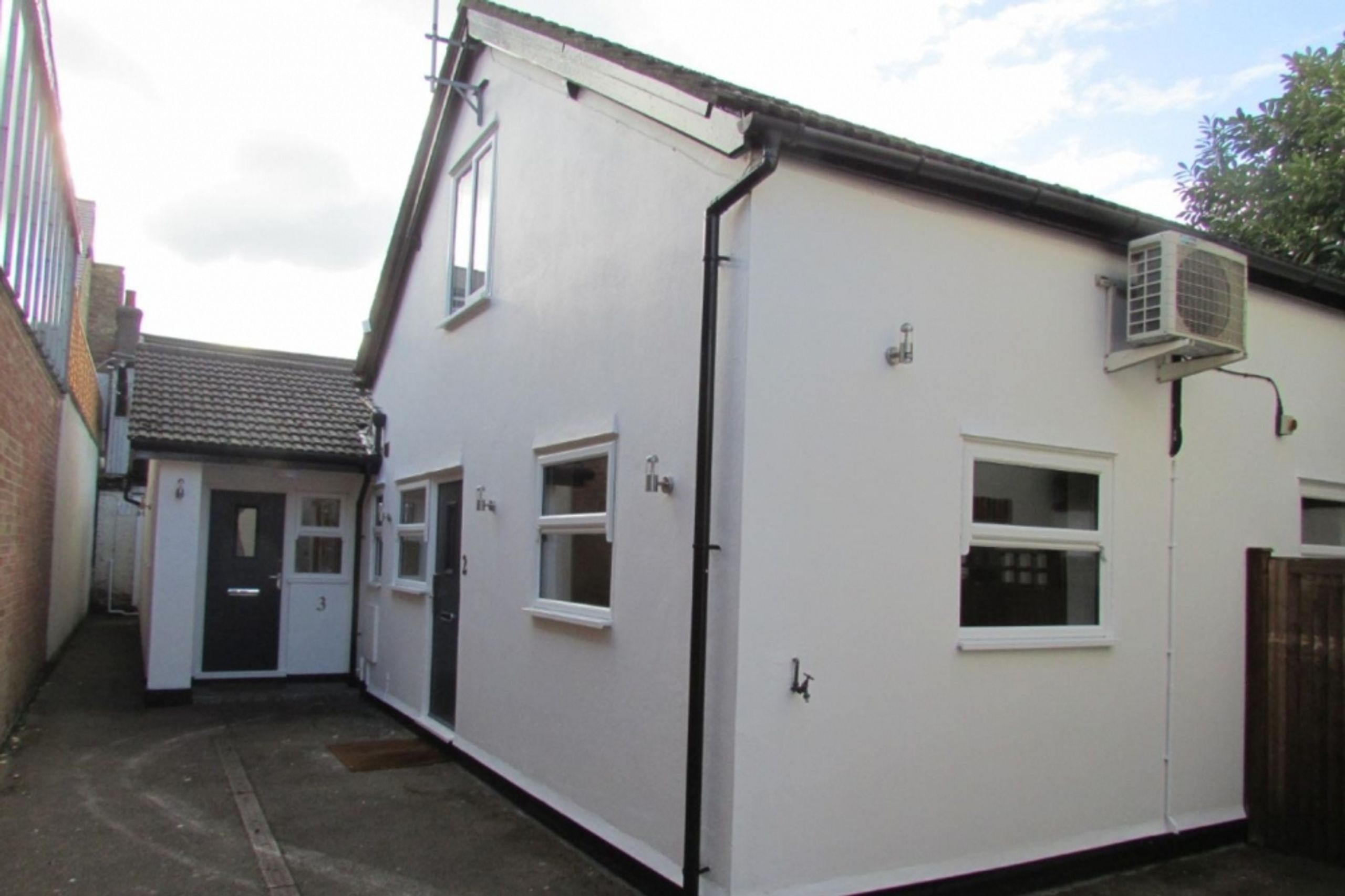 For Sale 2/3 Beacon Mews, South Road, Weybridge, KT13 9DZ PropList