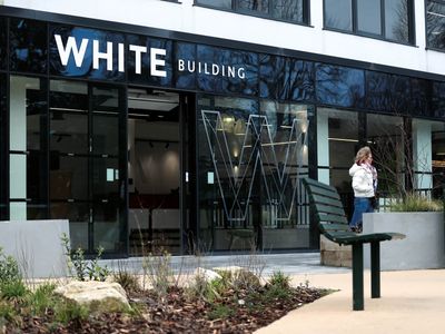 Property Image for White Building, 1-4 Cumberland Place, Southampton, Hampshire, SO15 2NP