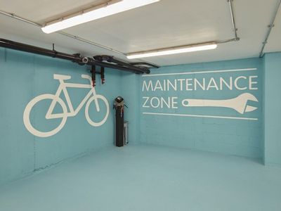 Property Image for White Building, 1-4 Cumberland Place, Southampton, Hampshire, SO15 2NP