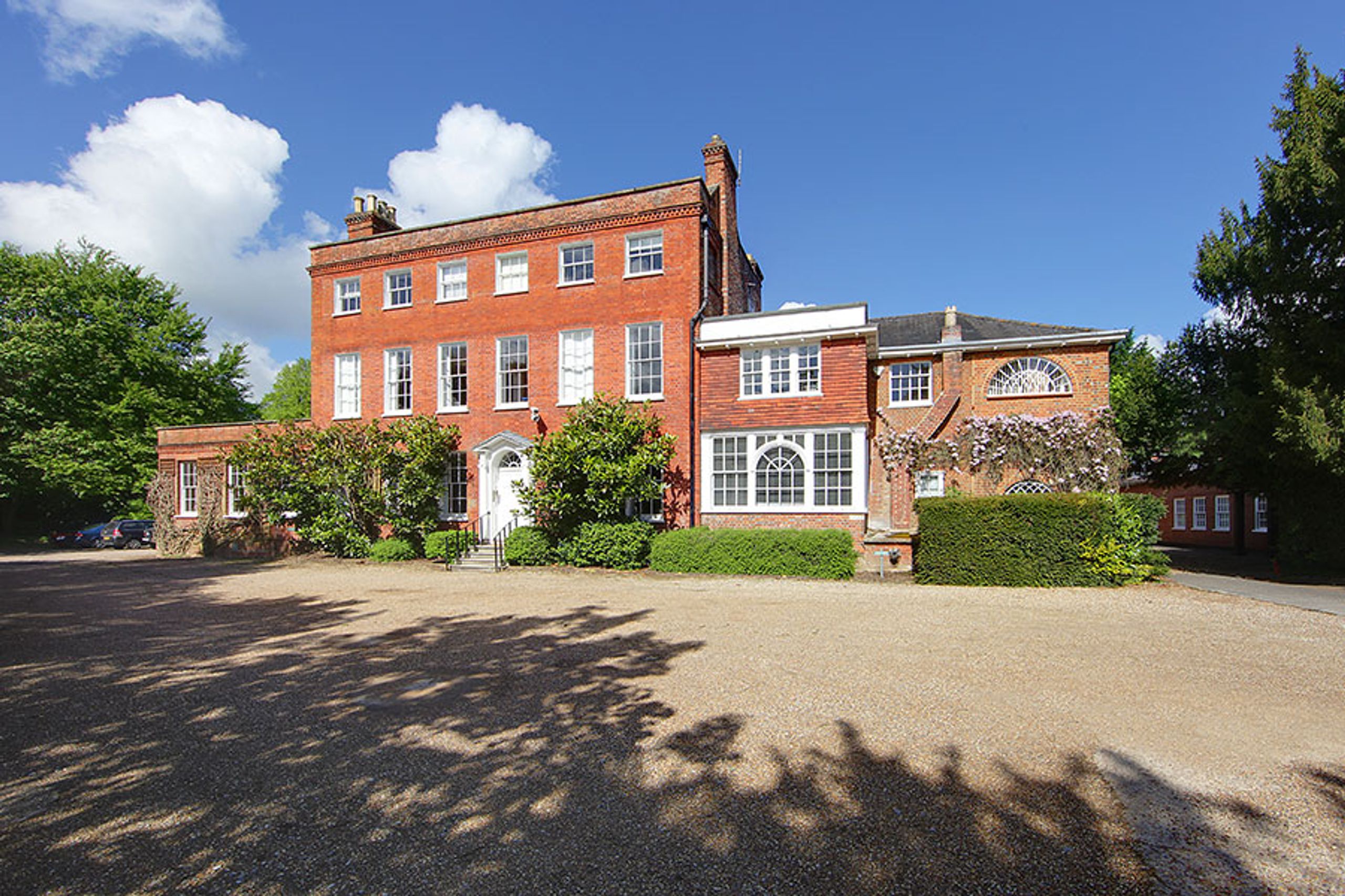 To Let Hare Hatch Grange, Twyford, Bath Road, Hare Hatch, Twyford