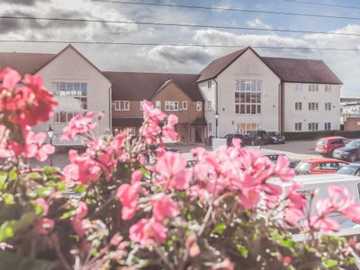 Property Image for The Courtyard, Woodlands Lane, Almondsbury, Bristol, BS32 4NQ