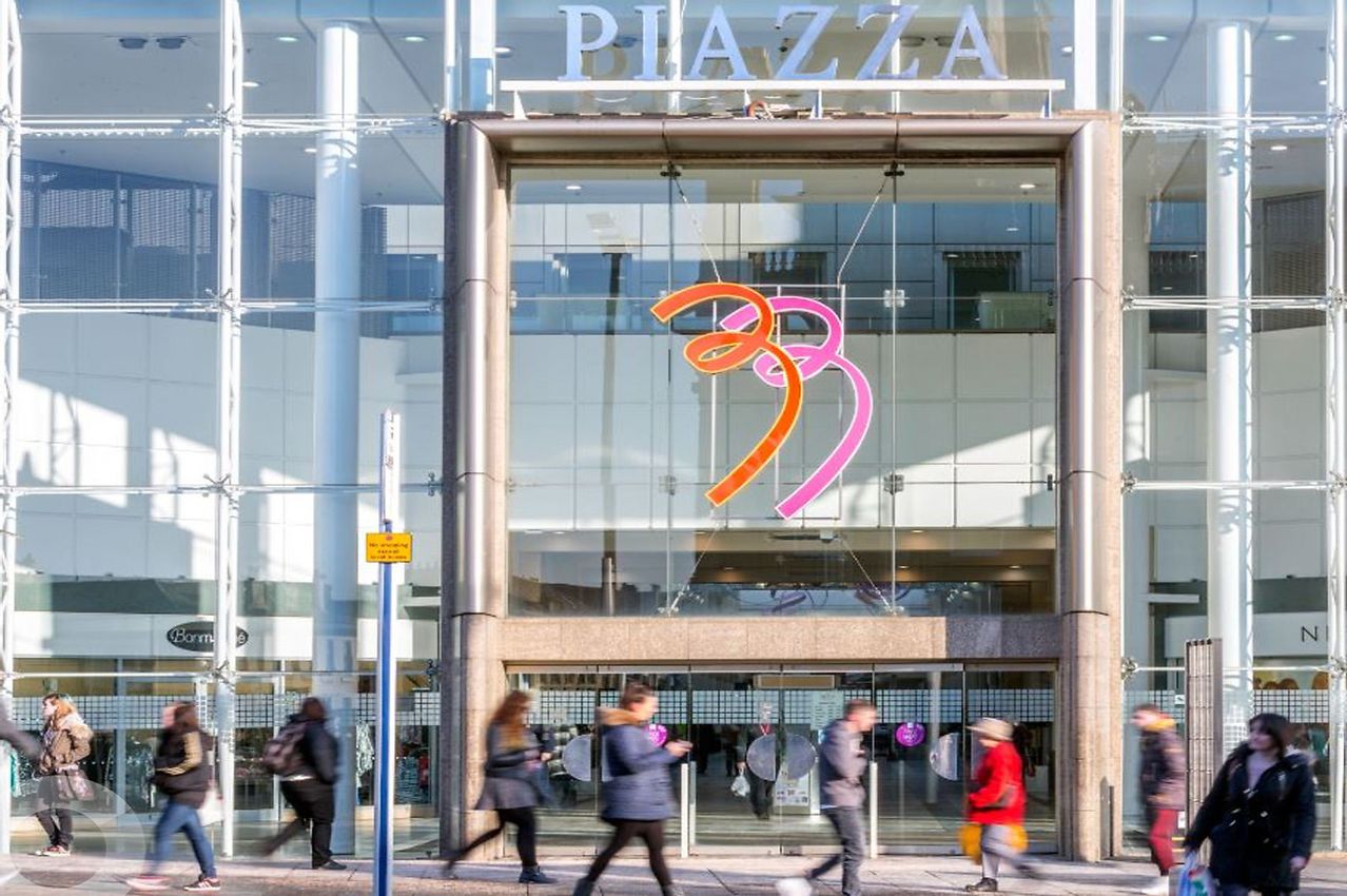 Piazza Shopping Centre Central Way, Paisley, Renfrewshire, PA1 1EL