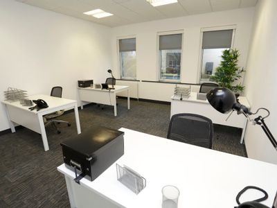 Property Image for Parkway Court, John Smith Drive, Oxford Business Park, Oxford, Oxfordshire, OX4 2JY