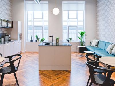 Property Image for Platform 1, Belle House Unit 2, Victoria Station, London, Greater London, SW1V 1JT