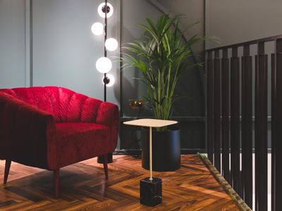 Property Image for Platform 1, Belle House Unit 2, Victoria Station, London, Greater London, SW1V 1JT