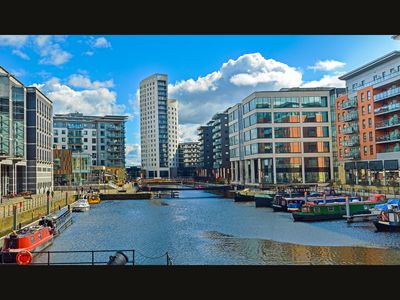 Property Image for Space Made Group Offices, Park House, Park Square West, Leeds, West Yorkshire, LS1 2PW