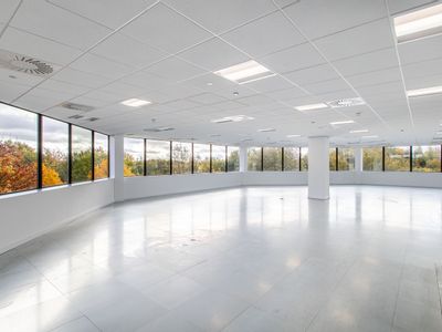 Property Image for Eaton House, Wigmore Place, Luton, East Of England, LU2 9EX