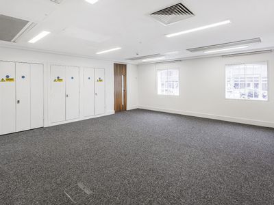 Property Image for 2 The Billings, Walnut Tree Close, Guildford, GU1 4UL