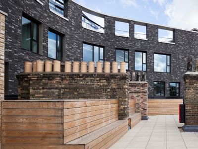 Property Image for 7 Pancras Square, London, Greater London, N1C 4AG