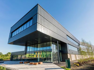 Property Image for The Elizabeth Garrett Anderson Building, Nottingham Science Park, Jesse Boot Avenue, Nottingham, Nottinghamshire, NG7 2RU