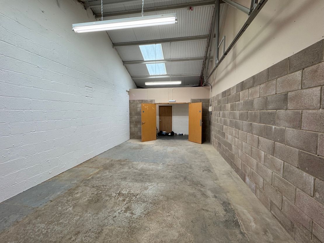 Workshop Units, Elcot Park & Mews, Elcot Lane, Marlborough, Wiltshire, SN8 2BG