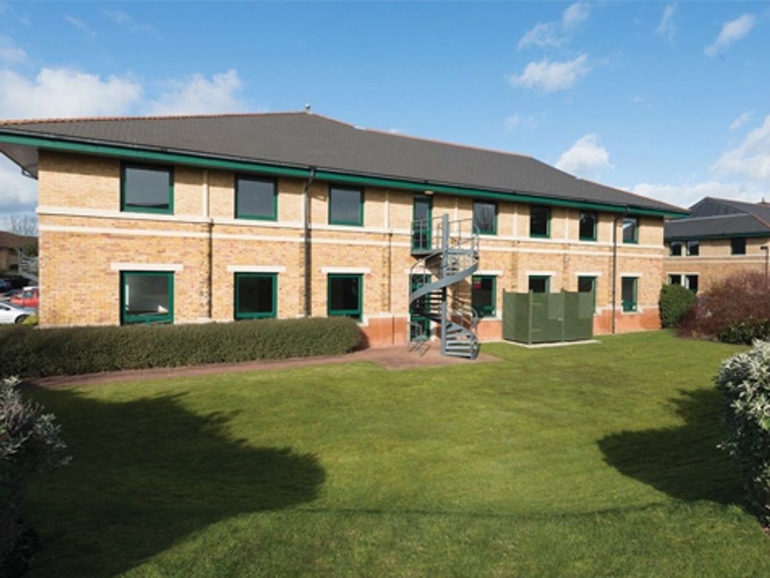 6270 Bishops Court, Solihull Parkway, Birmingham, West Midlands, B37 7YB