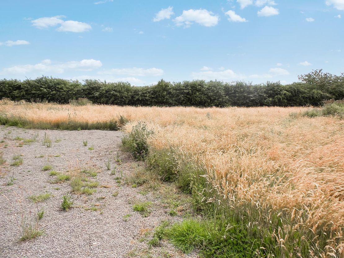 Former Smallholding to the West of Usselby | Market Rasen | Lincolnshire | LN8 3YJ