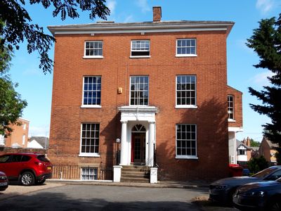 Property Image for 30 St. Georges Square, Worcester, Worcestershire, WR1 1HX