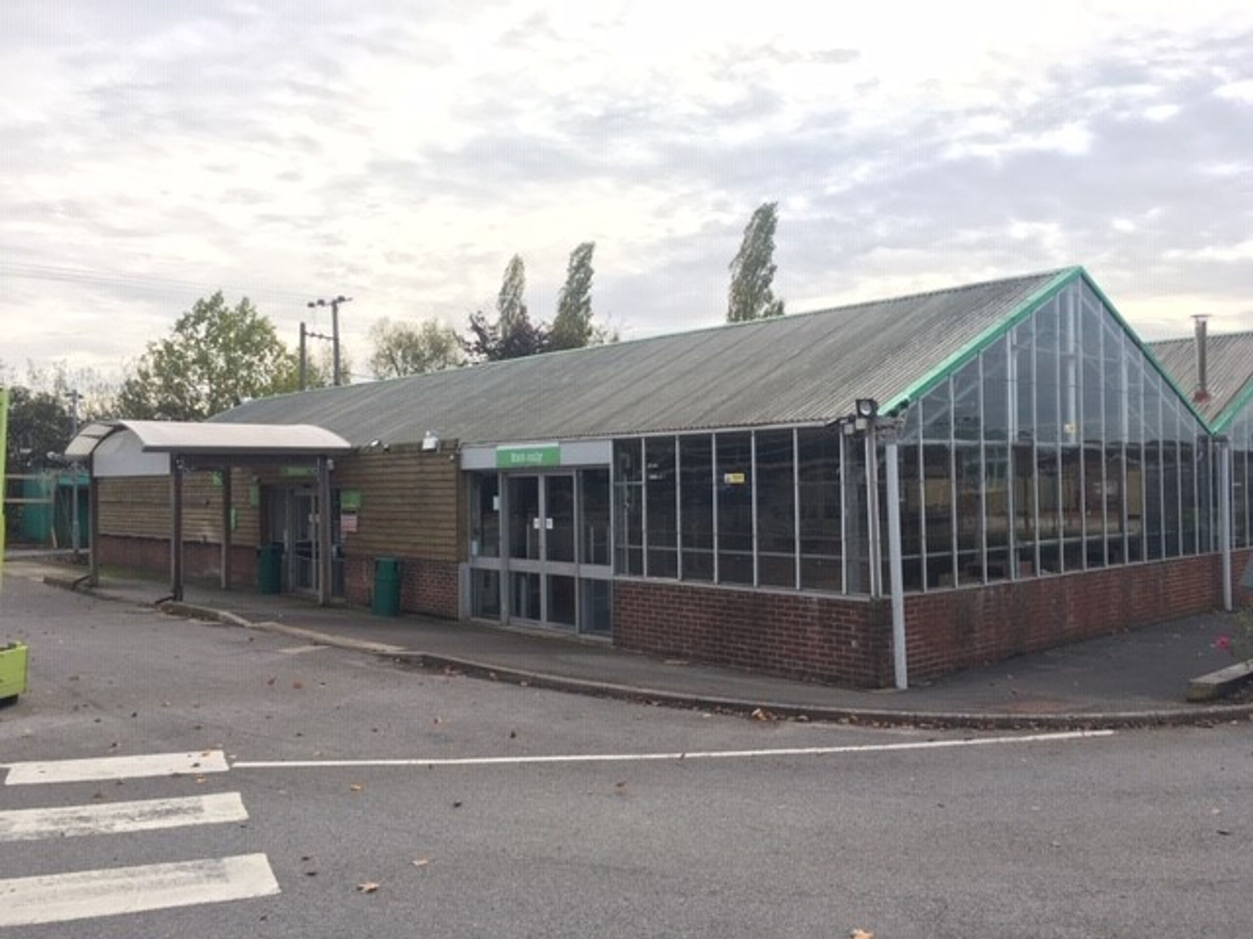 To Let Thatcham Retail Park, Bath Road, Thatcham, Berkshire, RG18 3AN